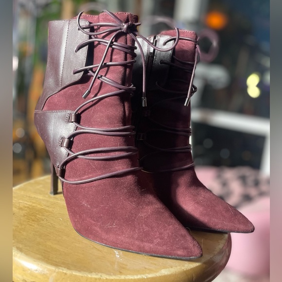 Mauve Nine West Booties - Picture 3 of 6